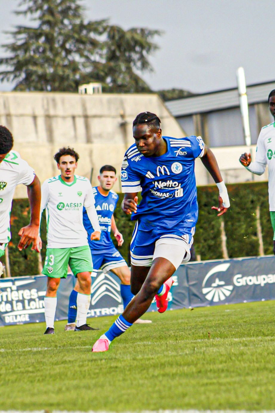 Duel sur le terrain